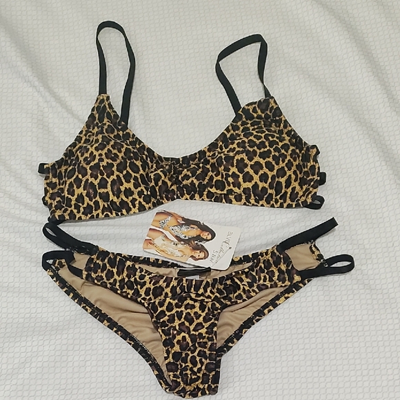 Leopard Print Bikini Set - Picture 1 of 6